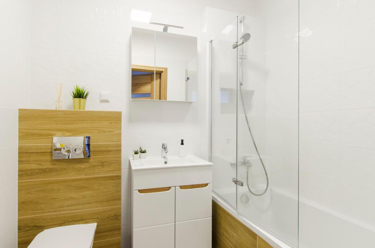 Goldaparts Gdanska Lodž Exteriér fotografie